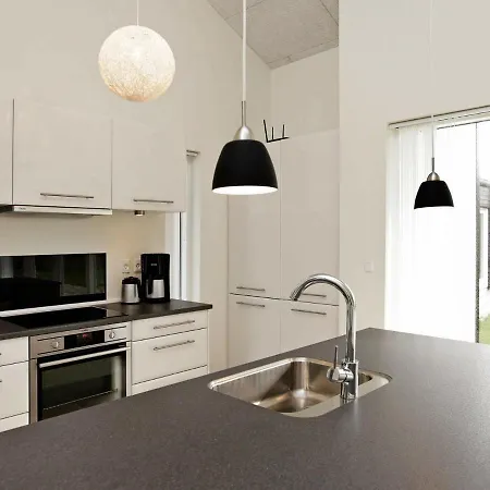 Three-bedroom Holiday In 33 Dom wakacyjny