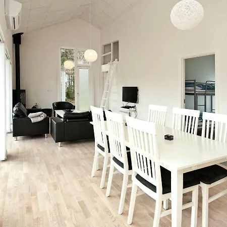 Three-bedroom Holiday In 33 Dom wakacyjny